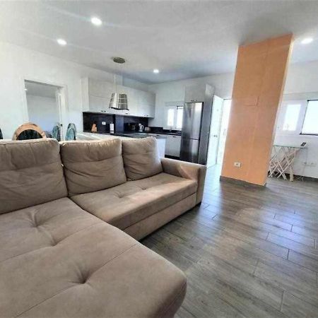 אדחה Escape To Finca Conejo, Typical Canarian House Private Jacuzzi, Sauna, Gym, Finca Conejo Taucho By Aqua Vista Tenerife מראה חיצוני תמונה