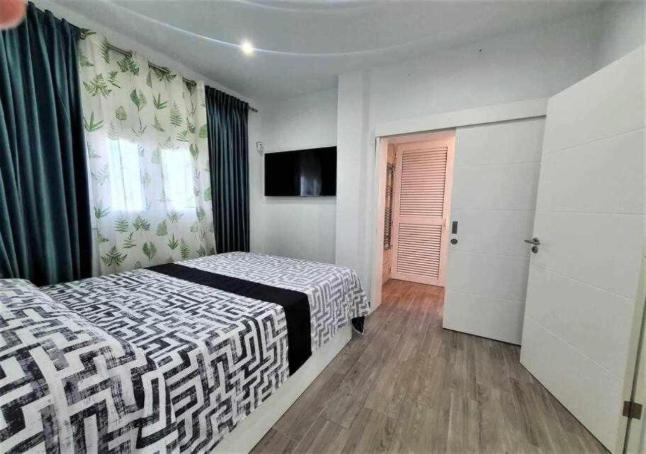 אדחה Escape To Finca Conejo, Typical Canarian House Private Jacuzzi, Sauna, Gym, Finca Conejo Taucho By Aqua Vista Tenerife מראה חיצוני תמונה