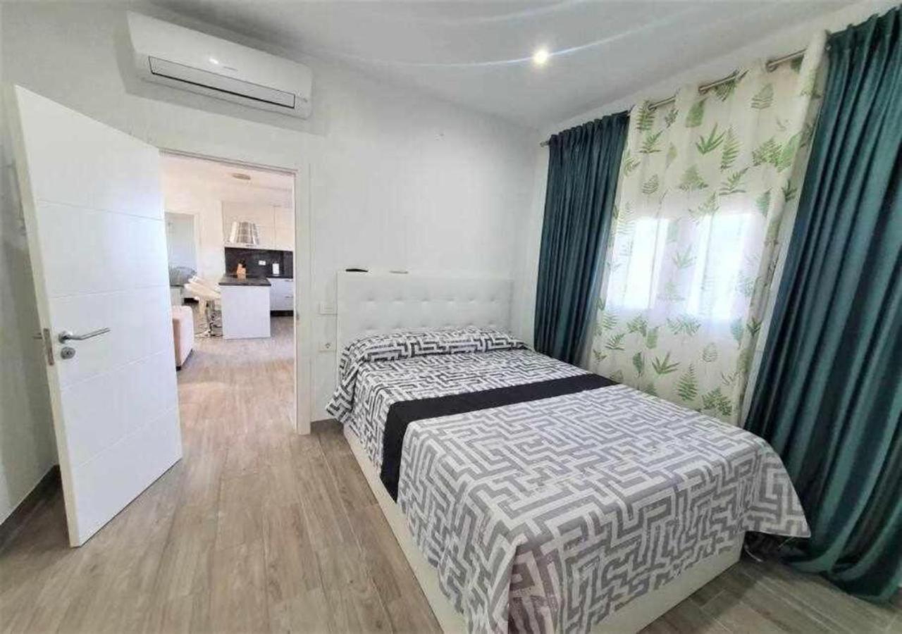 אדחה Escape To Finca Conejo, Typical Canarian House Private Jacuzzi, Sauna, Gym, Finca Conejo Taucho By Aqua Vista Tenerife מראה חיצוני תמונה